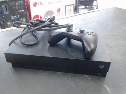 Picture of Microsoft Modelo: Xbox One X - Publicado el: 04 Jun 2022