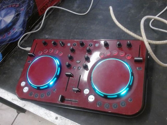  ​Controlador para DJ Pioneer DDJ-ERGO-V : Instrumentos Musicales