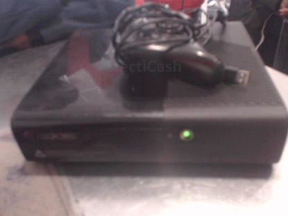 Foto de (sm) Xbox 360 Console E - Publicado el: 15 Abr 2024