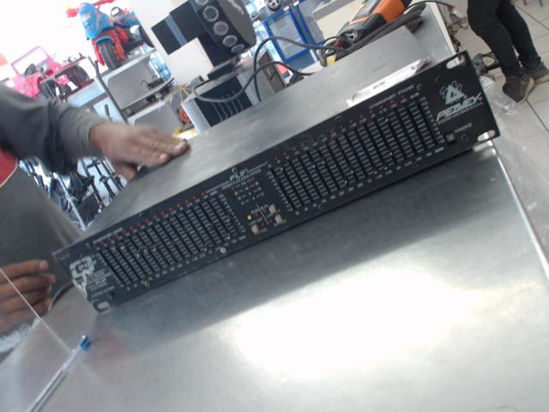 Foto de (sb) Peavey  Q215f - Publicado el: 28 Jun 2025
