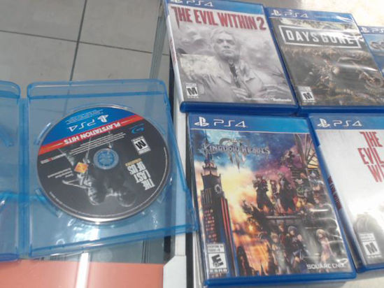 Foto de (sb) Ps4 Lote - Publicado el: 21 Jul 2024