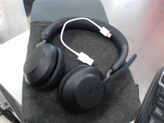 Foto de (sb) Jabra  Evolve2 65 Uc - Publicado el: 15 Ene 2025