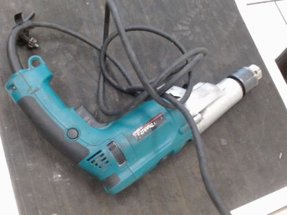 Foto de (sb) Makita  Hp2070 - Publicado el: 05 May 2025