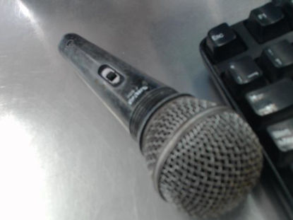 Foto de (sb) Shure G606 - Publicado el: 16 May 2025