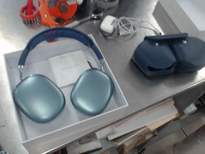 Foto de (sb) Apple  Airpods Max - Publicado el: 09 May 2025
