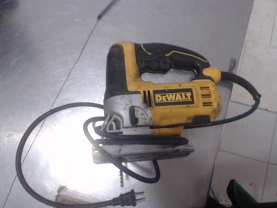 Foto de (sm) Dewalt  Dwe300 - Publicado el: 14 May 2025