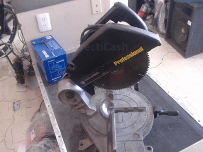 Foto de (sm) Black And Decker Profesional  7 1/4 Pulg Circular Saw - Publicado el: 23 May 2025