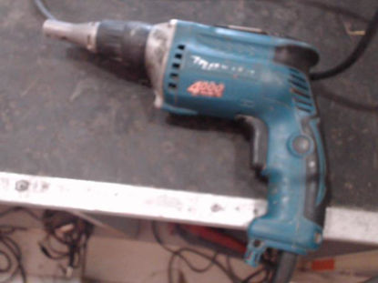 Foto de (sm) Makita  Fs4200 - Publicado el: 10 Jun 2025