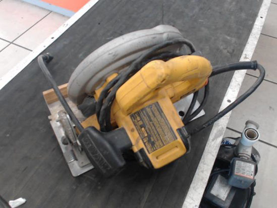 Foto de (sb) Dewalt  Dwe575-B3 - Publicado el: 25 Jun 2025