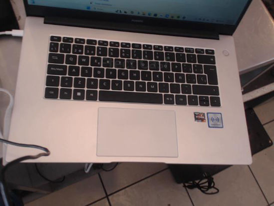 Foto de (sf) Huawei M-Wfp9 - Publicado el: 28 Jun 2025