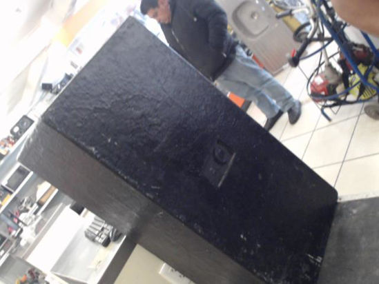 Foto de (sb) Cajon |bocinas - Publicado el: 11 Jul 2025