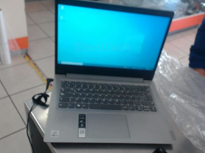 Foto de (sb)  Lenovo S145 - Publicado el: 09 Dic 2024